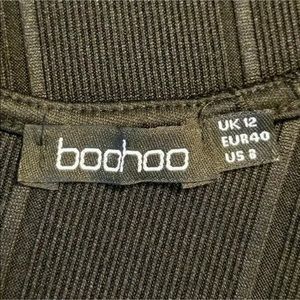 Boohoo Shorts - Boohoo sz 8 black long sleeves cutout romper Boohoo Shorts - Boohoo sz 8 black long sleeves cutout romper